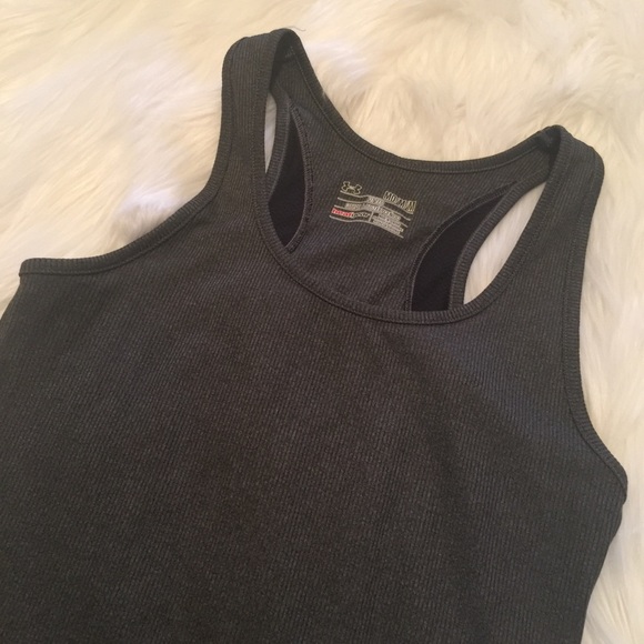 Under Armour Compression Ribbed Tank - Picture 2 of 3